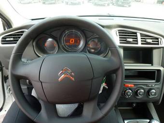 2012 Citroen C4 Wallpapers