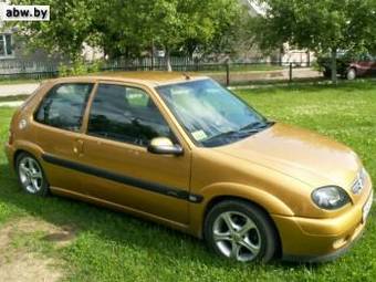 2000 Citroen Saxo Photos