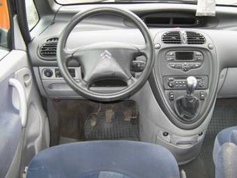 2004 Citroen Xsara Photos