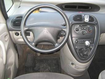 2005 Citroen Xsara Photos