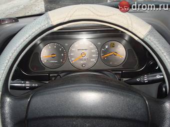1995 Daewoo Espero Photos