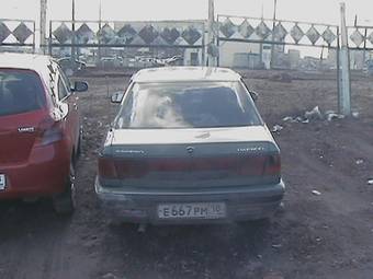 1997 Daewoo Espero Photos