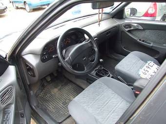 1997 Daewoo Espero Photos
