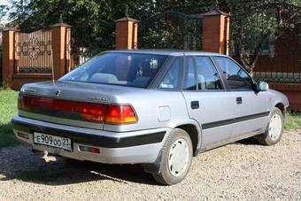 1997 Daewoo Espero Photos