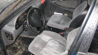 1998 Daewoo Espero Photos