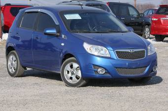 2010 Daewoo Gentra Photos