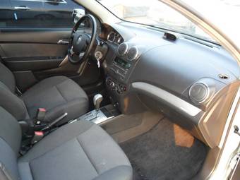 2011 Daewoo Gentra Pictures