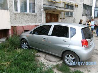 2004 Daewoo Kalos Pictures