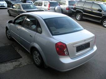 2002 Daewoo Lacetti Pictures
