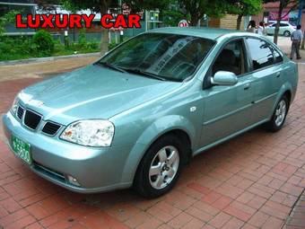 2002 Daewoo Lacetti Pictures