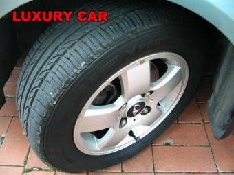 2002 Daewoo Lacetti Photos