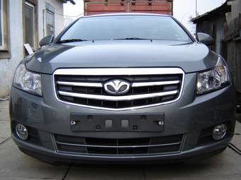 2010 Daewoo Lacetti Pictures