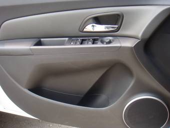 2010 Daewoo Lacetti Pictures