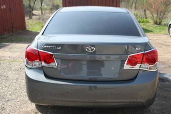 2010 Daewoo Lacetti Pictures