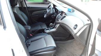 2011 Daewoo Lacetti Pictures