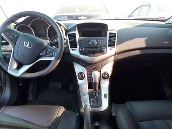 2011 Daewoo Lacetti Pictures