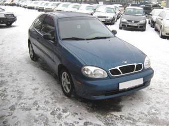 2000 Daewoo Lanos Pics