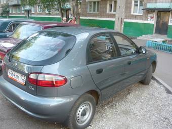2009 Daewoo Lanos Pictures
