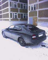 1999 Daewoo Leganza Photos