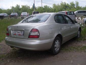 2000 Daewoo Leganza Photos