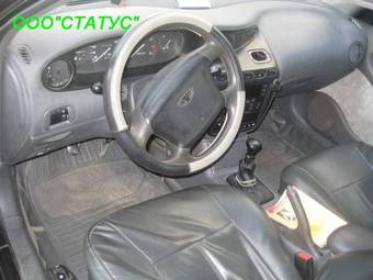 2000 Daewoo Leganza Photos