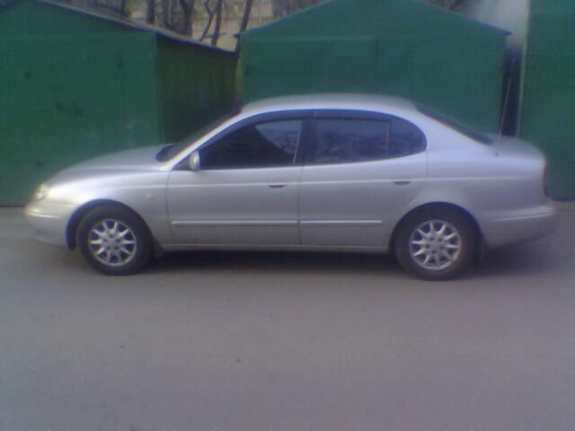 2004 Daewoo Leganza