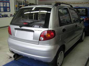 2010 Daewoo Magnus Pics