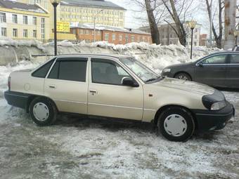 1997 Daewoo Nexia Pictures
