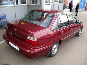 1997 Daewoo Nexia Photos