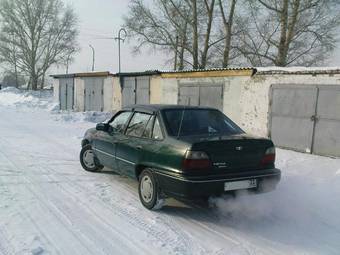 1997 Daewoo Nexia Pictures