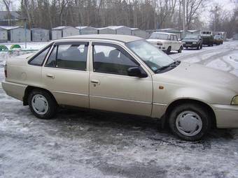 1997 Daewoo Nexia Pictures