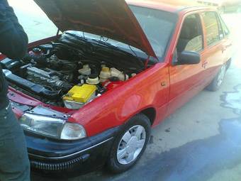 1997 Daewoo Nexia Photos