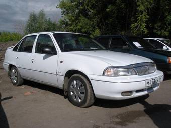 1997 Daewoo Nexia Pictures