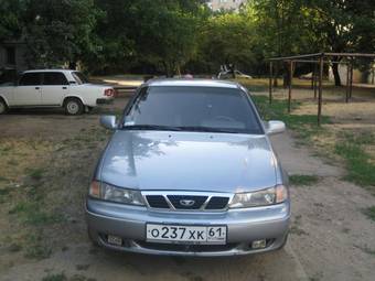 1997 Daewoo Nexia Photos