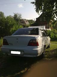 1997 Daewoo Nexia Photos