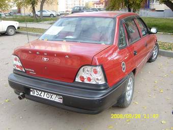 1998 Daewoo Nexia Photos