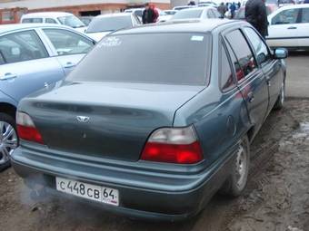 1998 Daewoo Nexia Photos