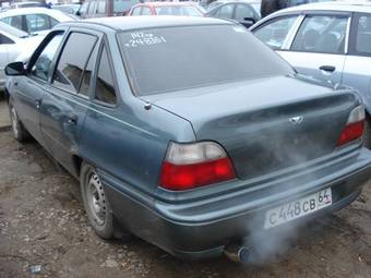 1998 Daewoo Nexia Photos