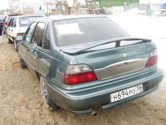 1998 Daewoo Nexia Photos