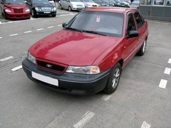 1998 Daewoo Nexia Pictures