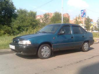 1998 Daewoo Nexia Photos