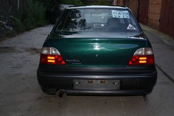 1998 Daewoo Nexia Photos