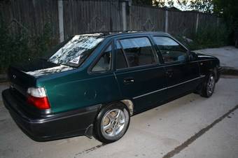 1998 Daewoo Nexia Pictures