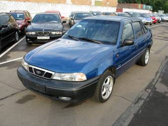 1999 Daewoo Nexia Photos