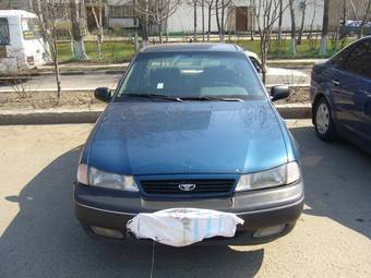 2000 Daewoo Nexia Photos