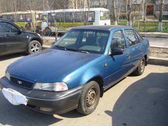 2000 Daewoo Nexia Pictures