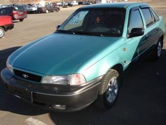 2001 Daewoo Nexia Photos