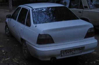 2001 Daewoo Nexia Photos