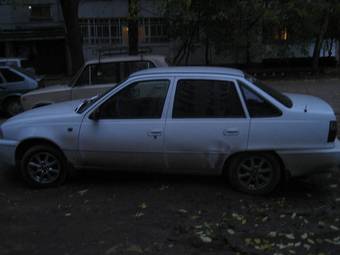 2001 Daewoo Nexia Pictures