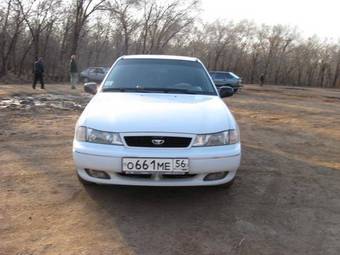 2001 Daewoo Nexia Photos